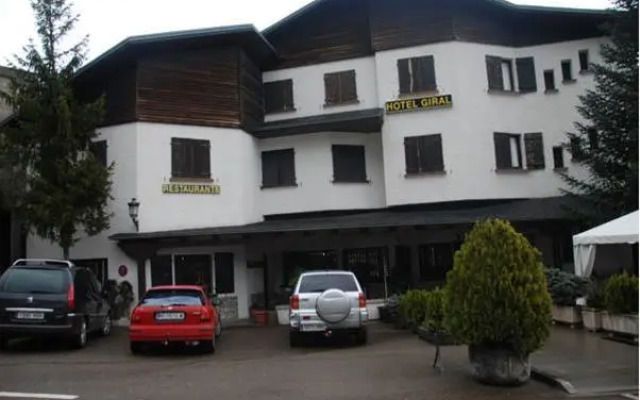 Hotel Giral