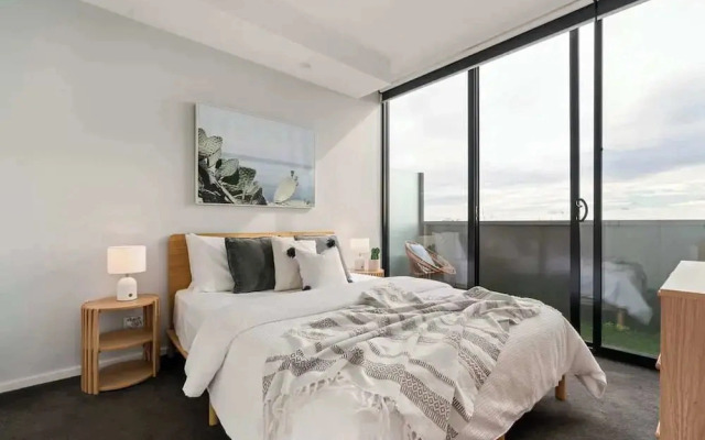 City Meets The Sea Melbourne Penthouse