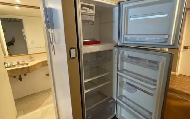 Departamento con cocina en el centro