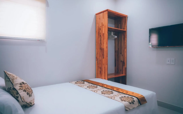 Hotel Tay Thi