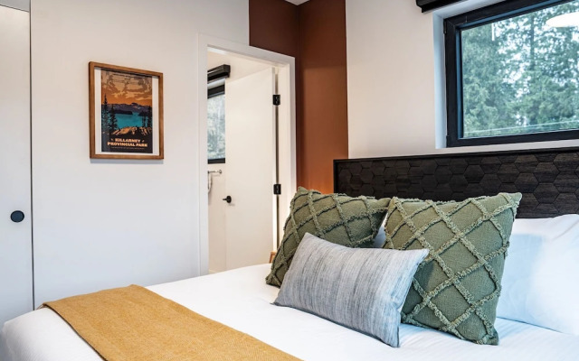 Hemlock Hangout By Revelstoke Vacations