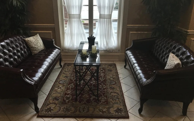 French Quarter Inn