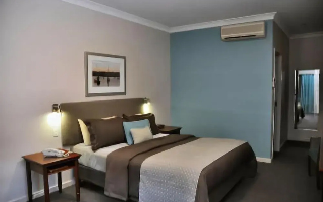 Pastoral Hotel Motel