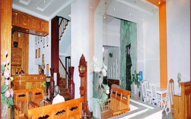 Hung Vuong Hotel