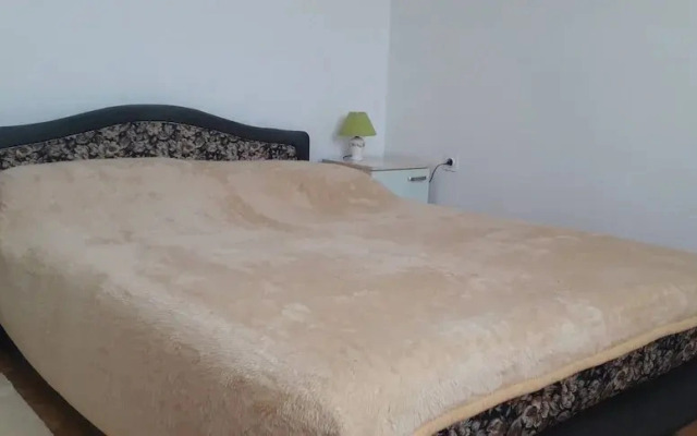 One Bedroom Apartment With a sea View