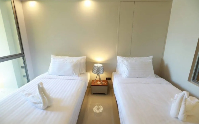 A Room Bangkok Sathorn