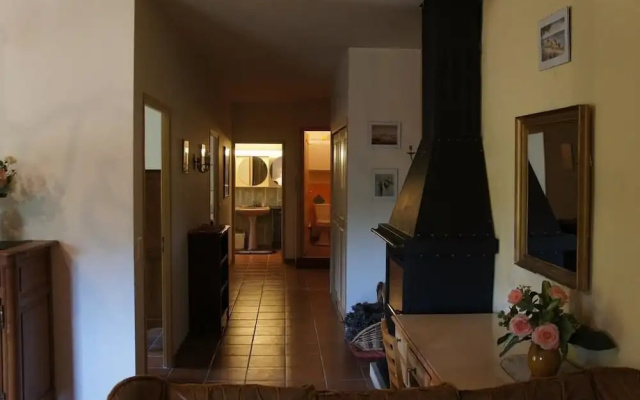 Grand Travers - Location vacances avec piscine proche d'Uzès - Gard -