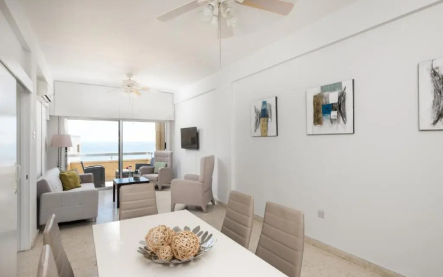 Apollon Beachfront Apartment 302