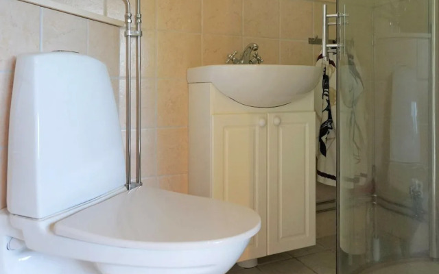 2 Person Holiday Home in Vänersborg
