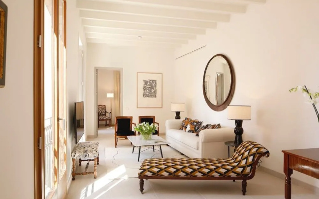 Vila Damunt Suites