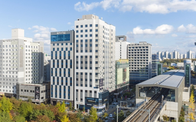 Hotel L’art City Park