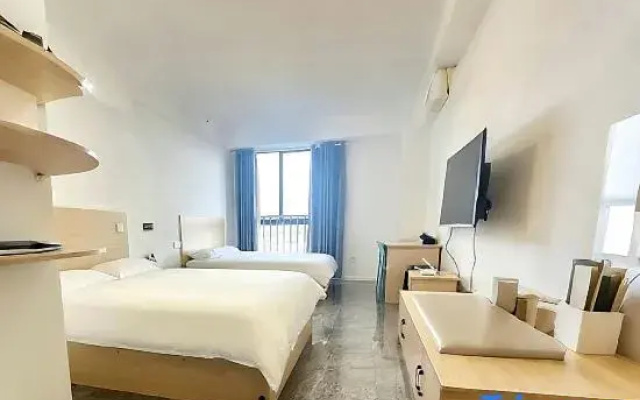 Songming Youjia E-sports Homestay