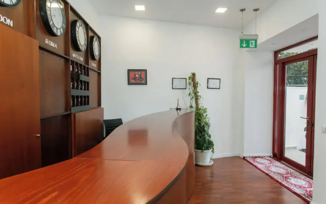 City 5 Hotel