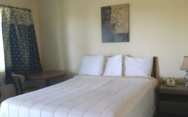 Bayside Motor Inn