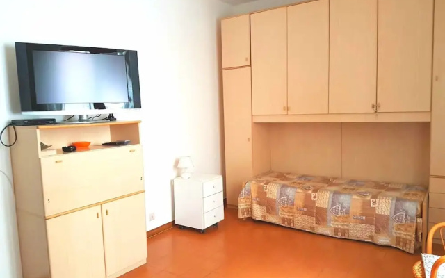 Inside Monterosso Apt