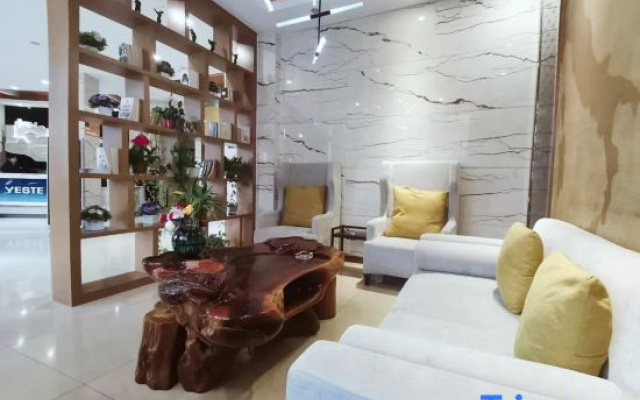 Yeste Hotel (Yingshan Hot Spring)