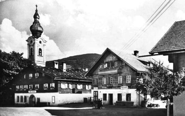 Hotel Gasthof Markterwirt In Altenmarkt Im Pongau Austria From