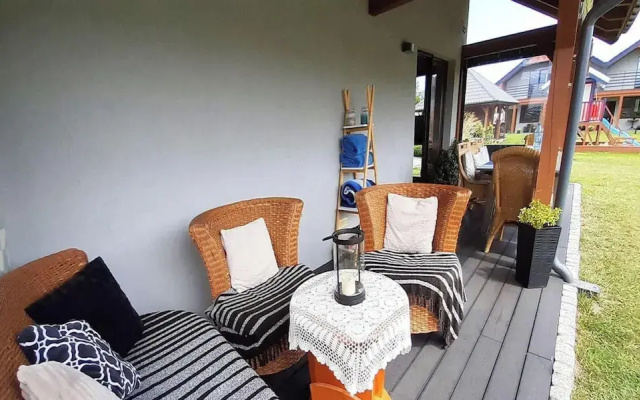 Holiday Home With Garden, Sauna, Jacuzzi