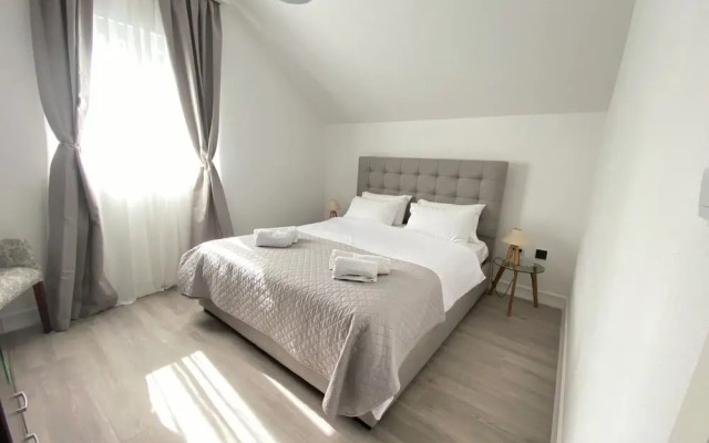 House 44 apartments