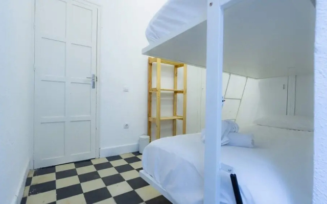 RentalSevilla Precioso apartamento 4 habitaciones en la Maestranza
