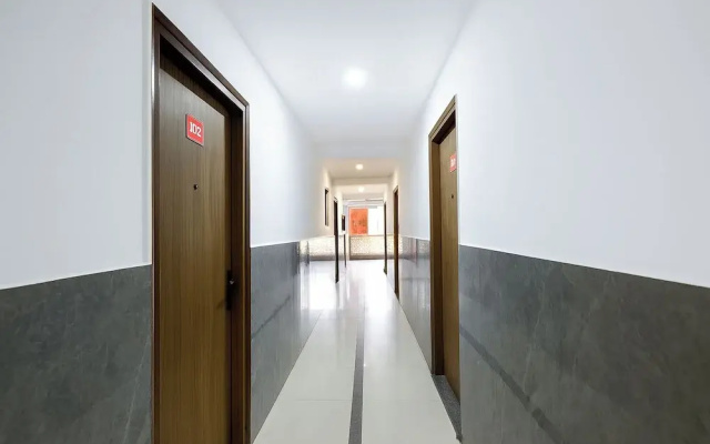 Fabhotel HR Residency
