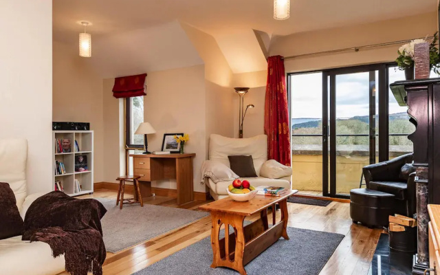 Semi-detached house, Kenmare