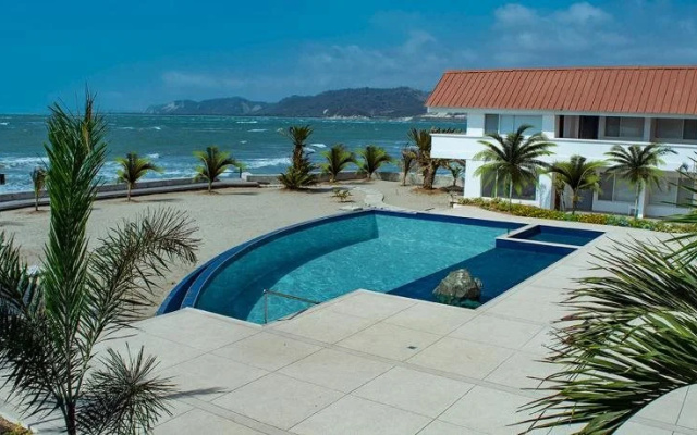 Hotel La Piedra