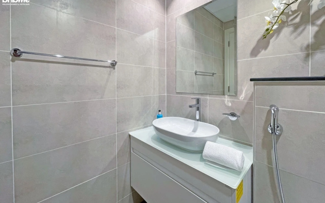 bnbme | Damac Hills Carson Tower | STUDIO