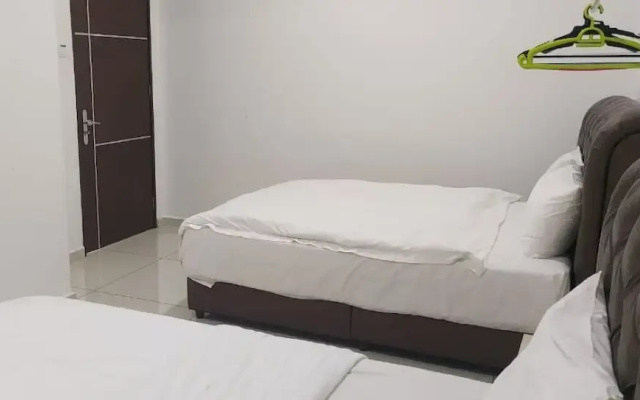 Alpine PD Taman Kiara 2 Homestay