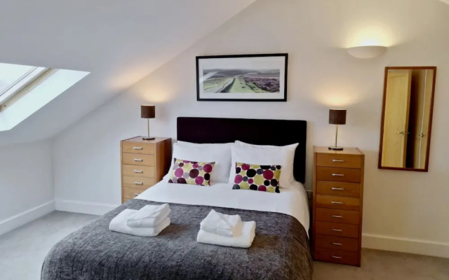 Your Space Apartments - Eden House