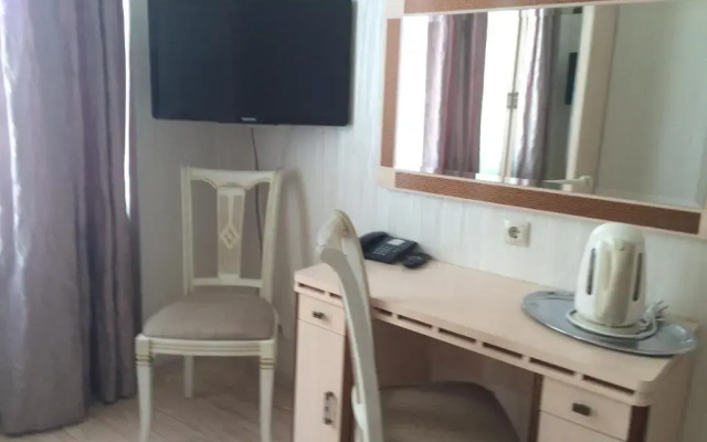 Aquatoria Hotel