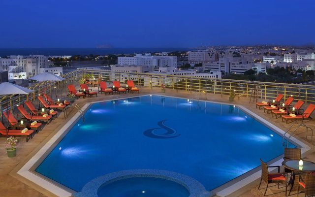 Отель City Seasons Muscat