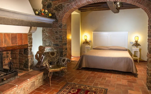 Castello Di Mammoli