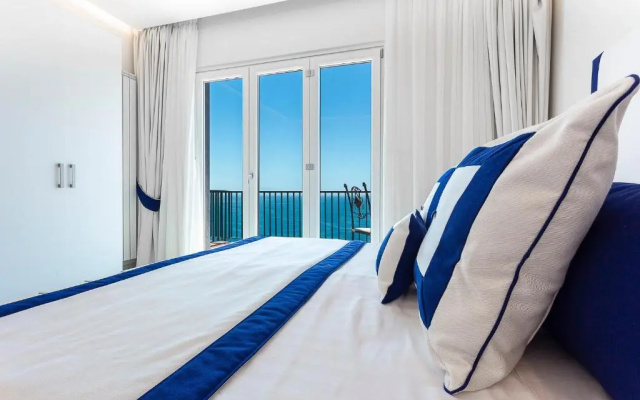 Hotel Bristol