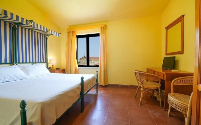 Marina del Marchese Resort