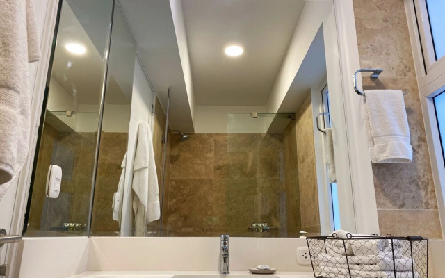 Spacious and Luxurious 1BR in San Isidro