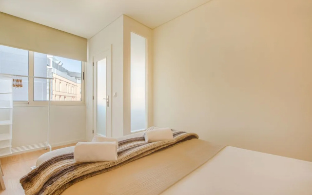 Charming Flat @ Trindade II