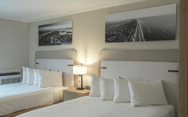 The Boulevard Hotel