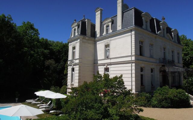 Отель Chateau De Verrieres & Spa - Saumur Франция, Сомюр - отзывы, цены и фото номеров - забронировать отель Chateau De Verrieres & Spa - Saumur онлайн вид на фасад