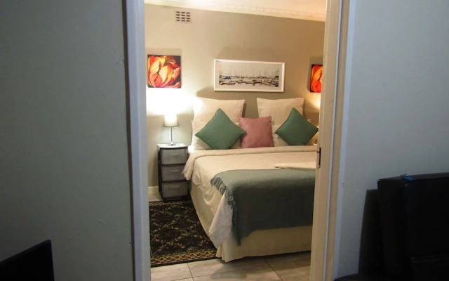 Yolonwabo bed and breakfast