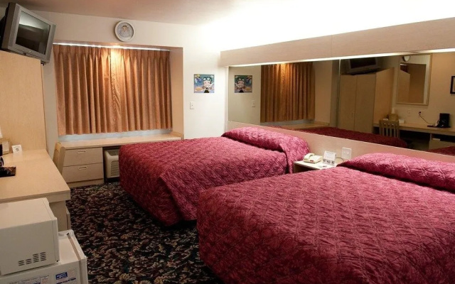 Happy Days Hotel