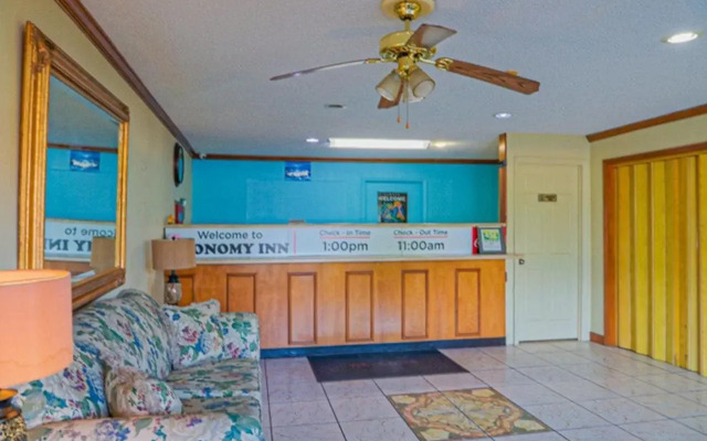 Economy Inn Ashburn GA I-75