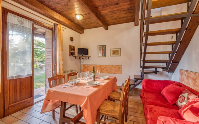 Rosehip apt With Shared Pool