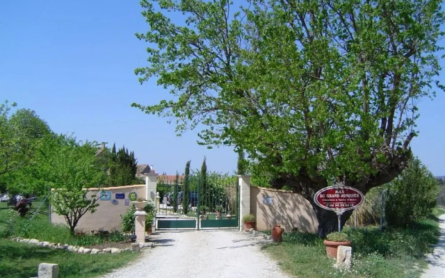 B&B Le Mas du Grand Jonquier