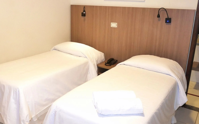 CLH Suites Bonito Centro