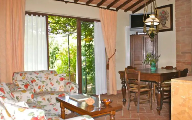 Cottage Romance