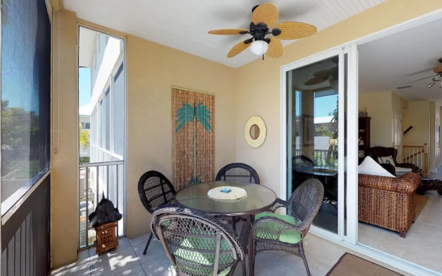 225 Bradenton Beach Club