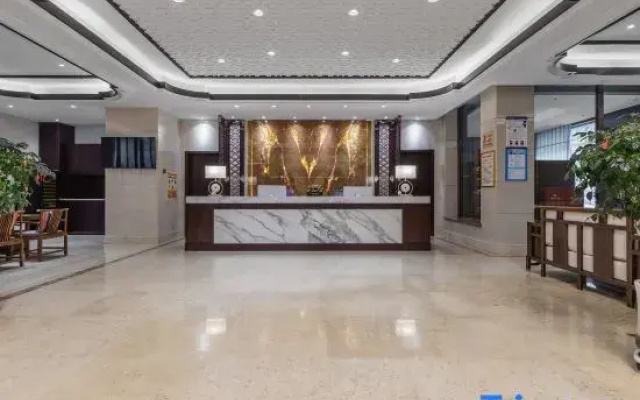 Superior Hotel