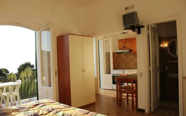 Paco Residence