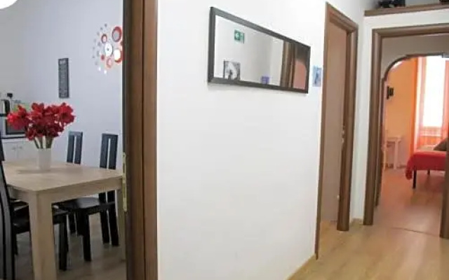 Falco Holiday House
